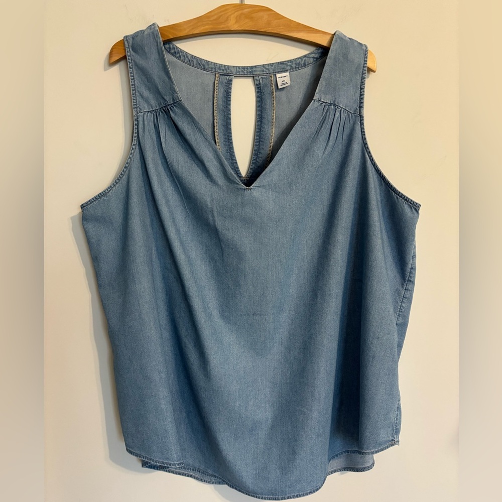 Old Navy Denim sleeveless Top
